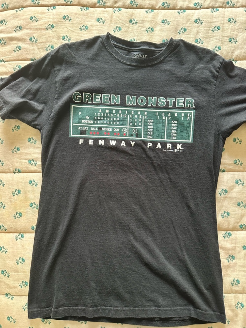 Gear For Sports Black 'Green Monster' Fenway Park Graphic Tee